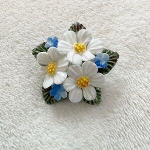 Vintage Bone China Daisy Forget-Me-Not Floral Brooch Pin Made in England